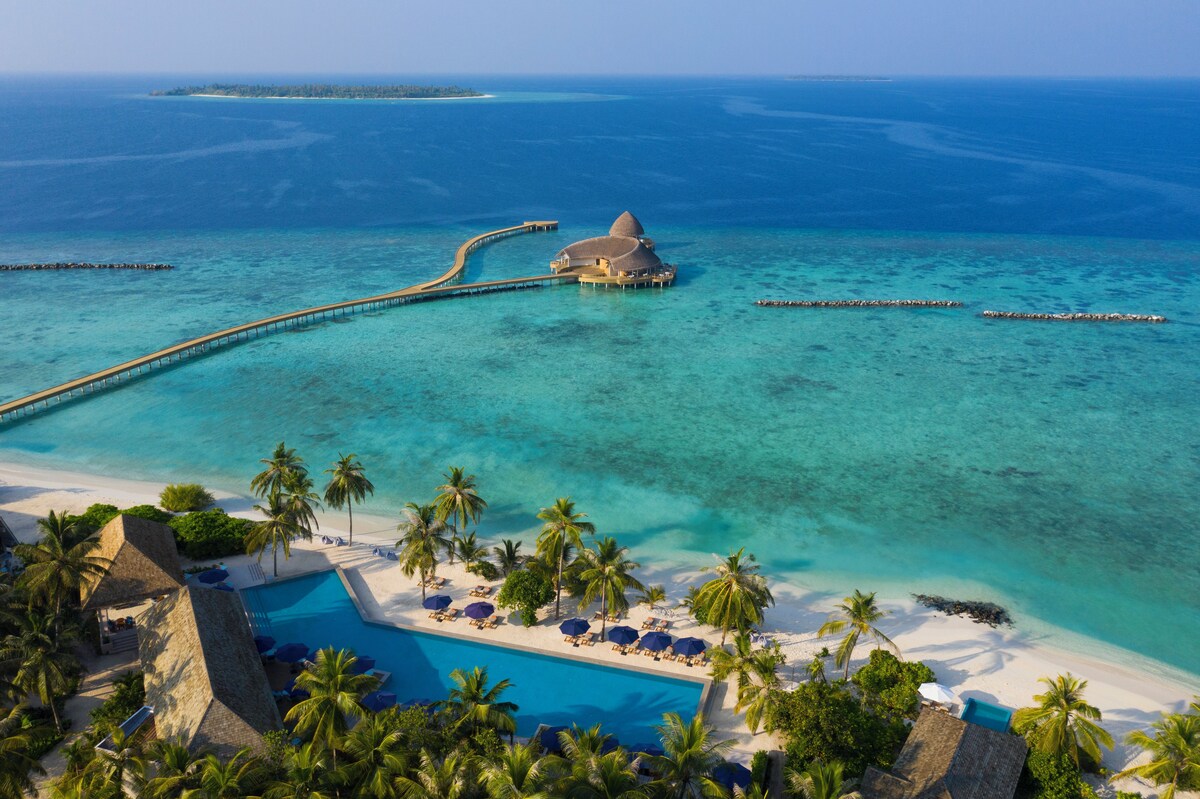 Dubai & Maldives