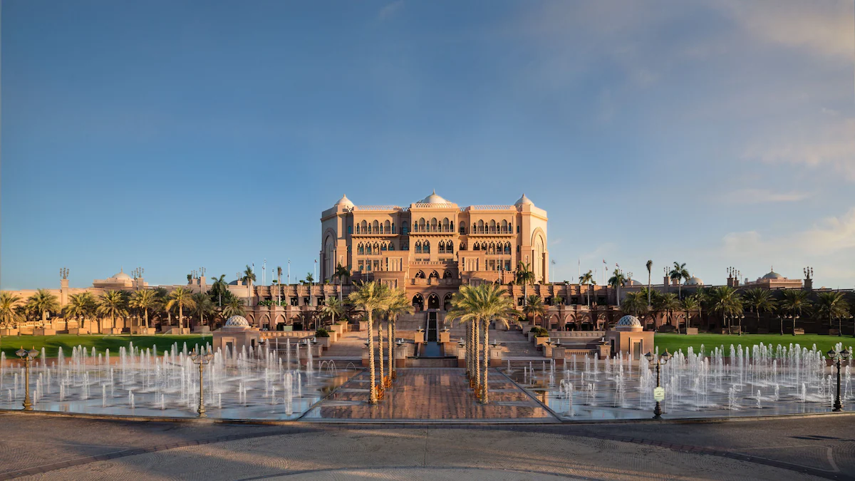 Dubai & Abu Dhabi Luxury Escape – 6 Nights