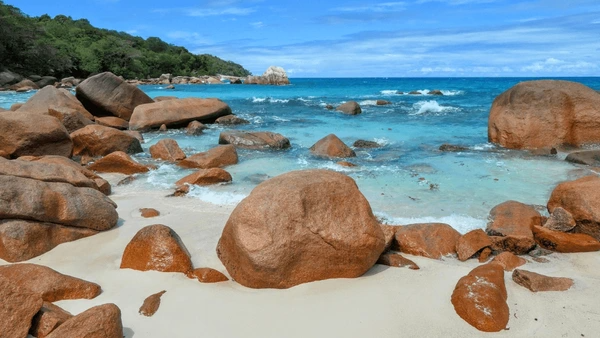 Luxury Qatar & Seychelles Holidays