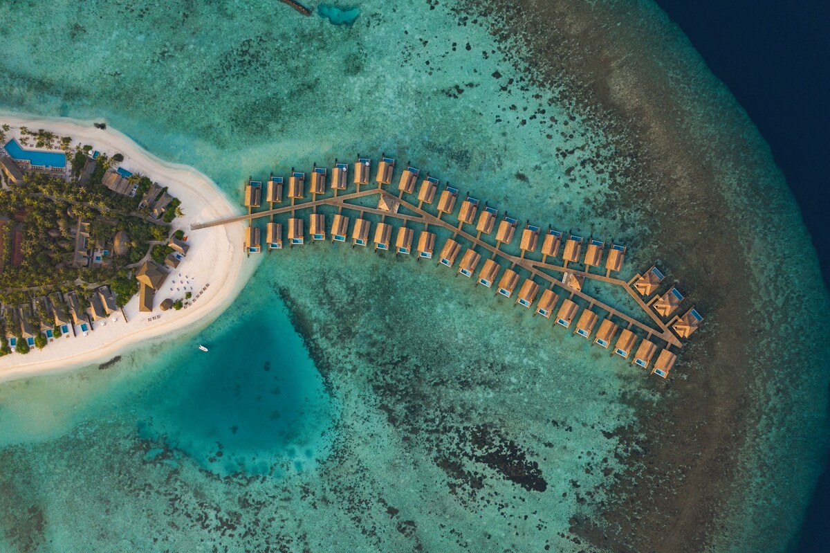 Dubai & Maldives Ultra Luxury