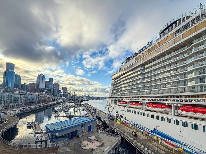 Alaska Glacier Cruise & Seattle