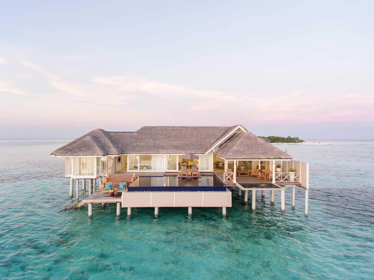 Lux* South Ari Atoll - 5*
