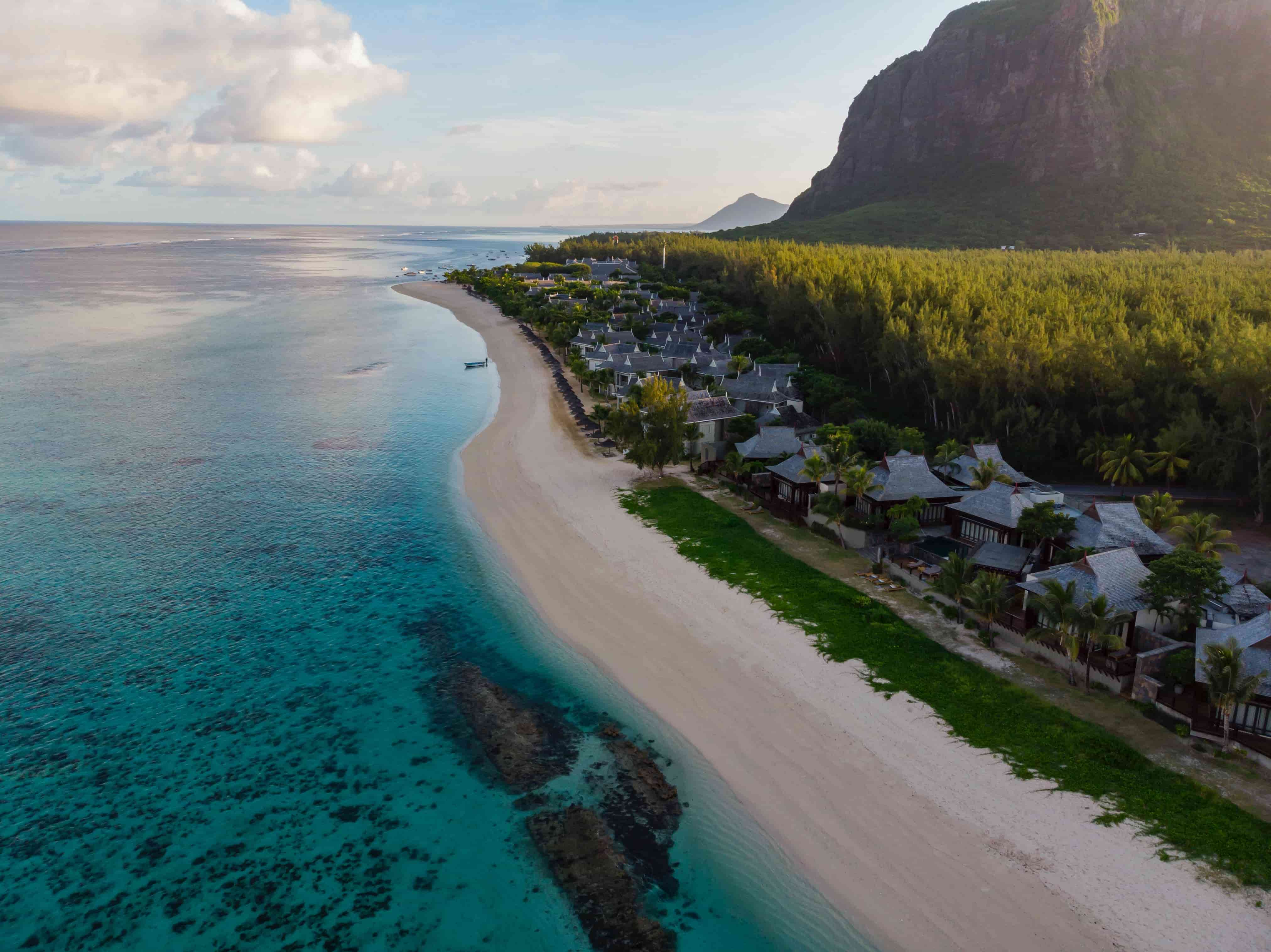 Radisson Blu Azuri Resort & Spa