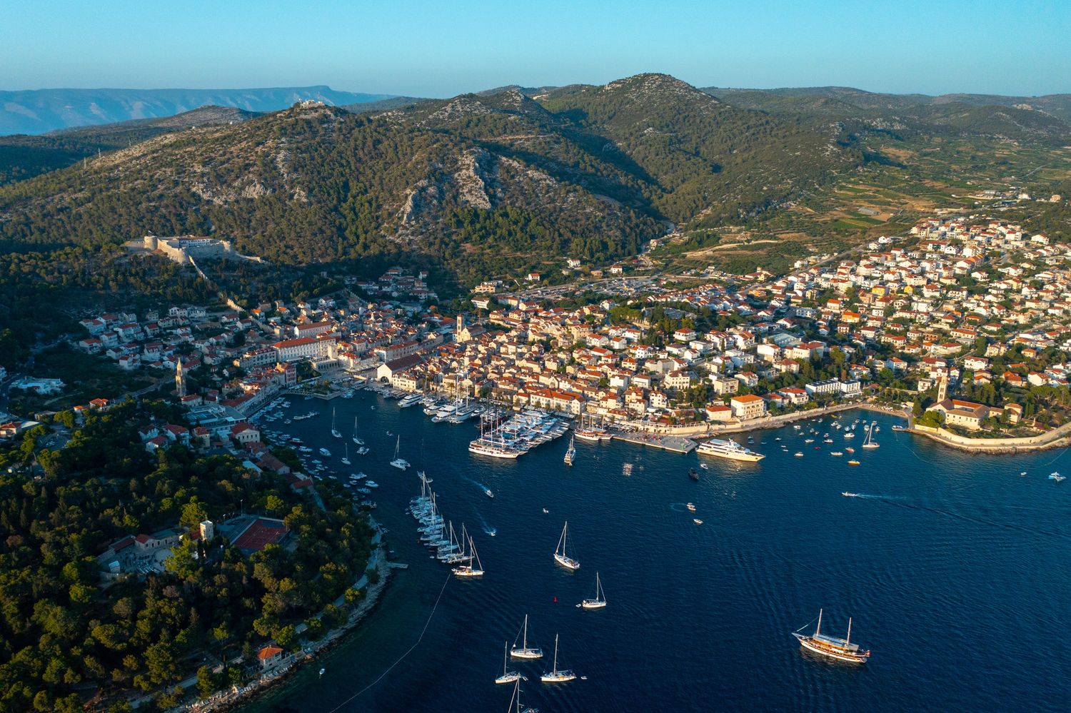 Croatia Coastal Cruise: Adriatic Highlights